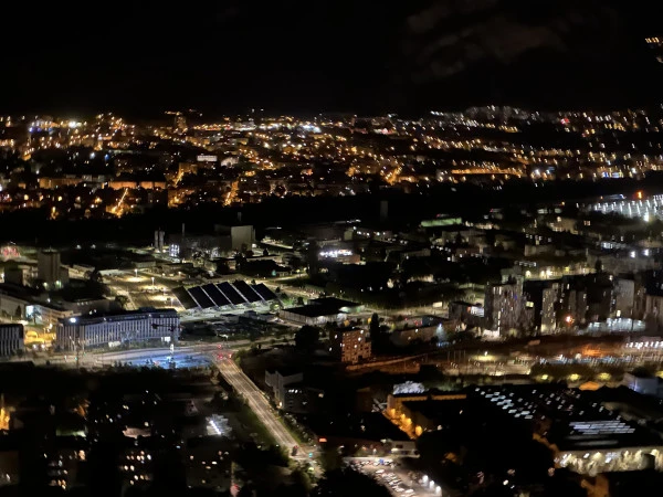 In Alpes Taxis Grenoble La Bastille
