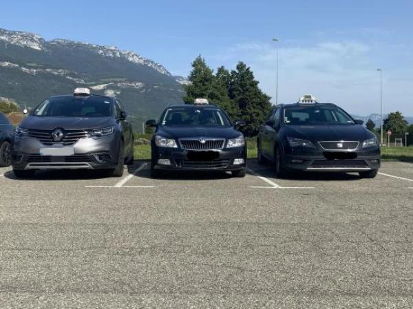 Service de Taxi toutes distances et destinations à Vaulnaveys-le-Haut